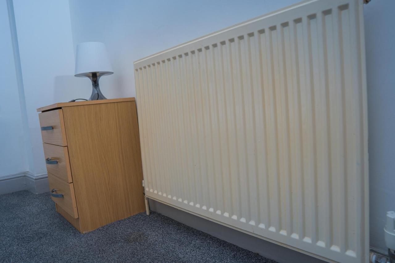 The Highfield Villa, 5 Bedrooms, Northampton Centre, Sleeps 10 Exteriér fotografie